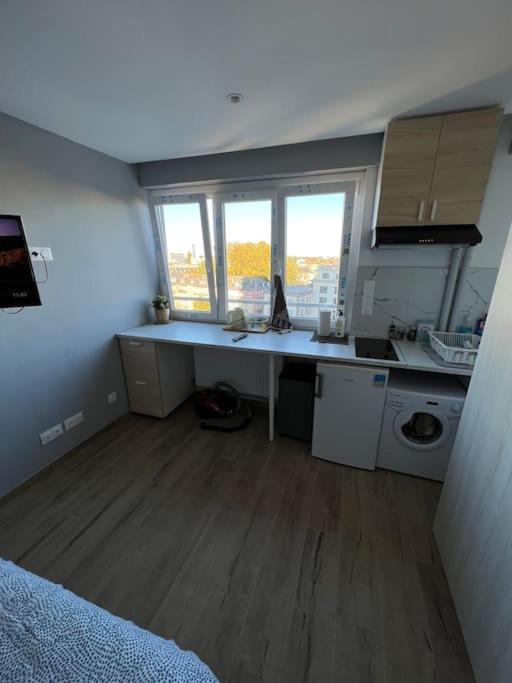 Super Studio En Face De La Gare De Mulhouse Διαμέρισμα Εξωτερικό φωτογραφία