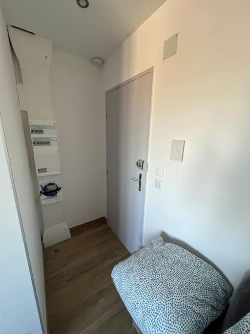 Super Studio En Face De La Gare De Mulhouse Διαμέρισμα Εξωτερικό φωτογραφία